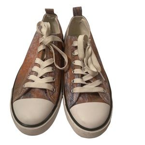 Tie Dyed Tennis Shoes Size 8